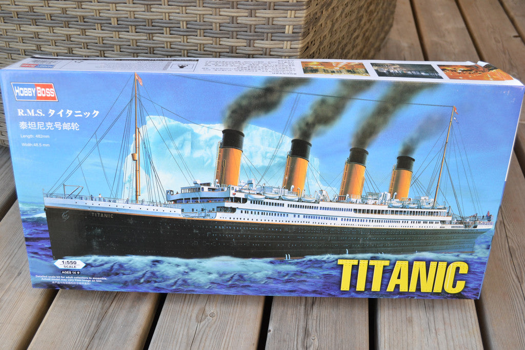 R.M.S. Titanic 1:550 Hobbyboss 81305 Fartyg (48cm) Ny