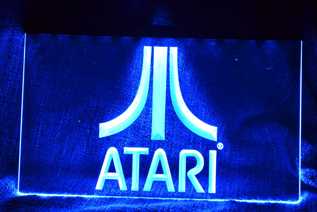 Atari Logo Blå LED Reklamskylt Skylt Hög Kvalitet Ny
