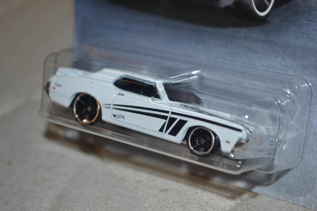 1970 / 1969 Mercury Cougar Vit Hot Wheels 1:64 (Stars & Stripes USA) 7-8cm Ny