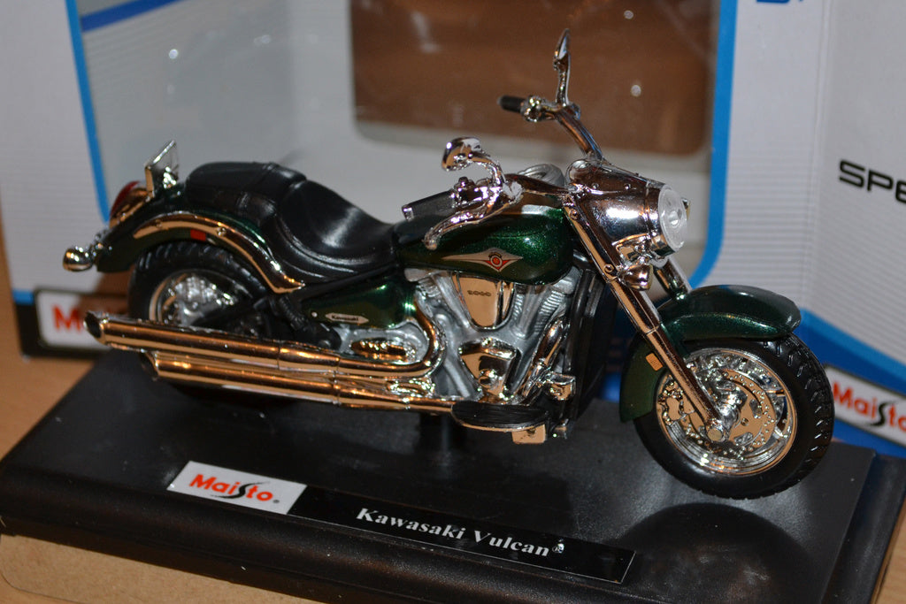Kawasaki Vulcan 2000 Grön 1:18 Maisto Ny