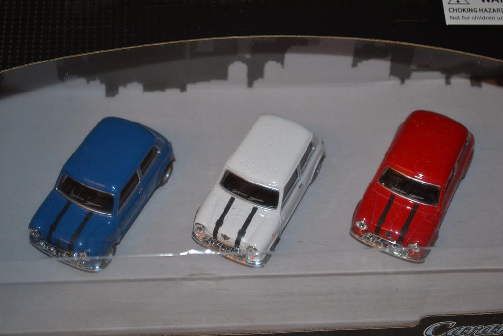 3st Mini Stripes Blå Vit Röd (1:43 Cararama) Storbritannien England Ny