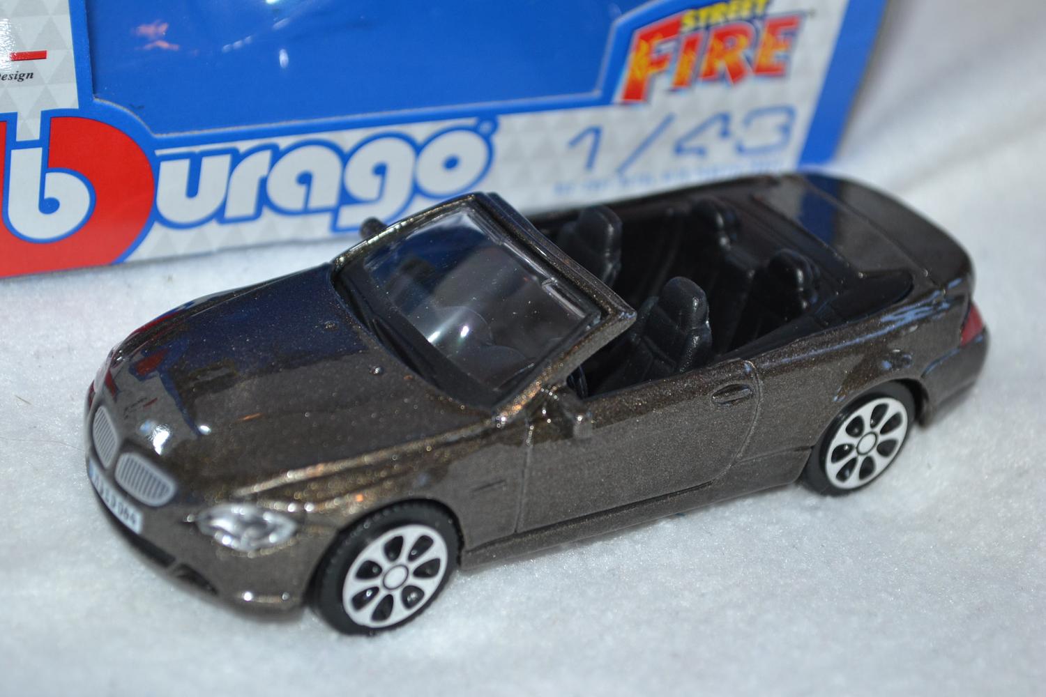 BMW 645 CI Cabriolet 2008 Grå 1:43 Burago (Street Fire) 10cm Ny