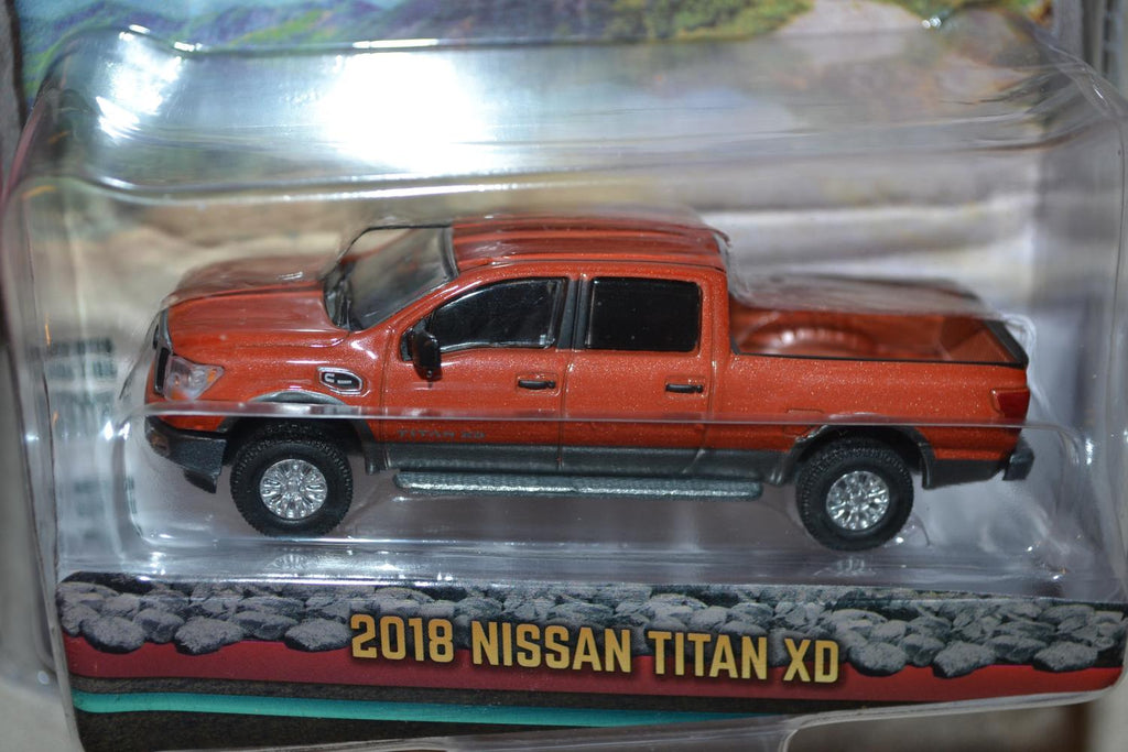 2018 Nissan Titan XD 1:64 Greenlight (All Terrain Series 8) Ny