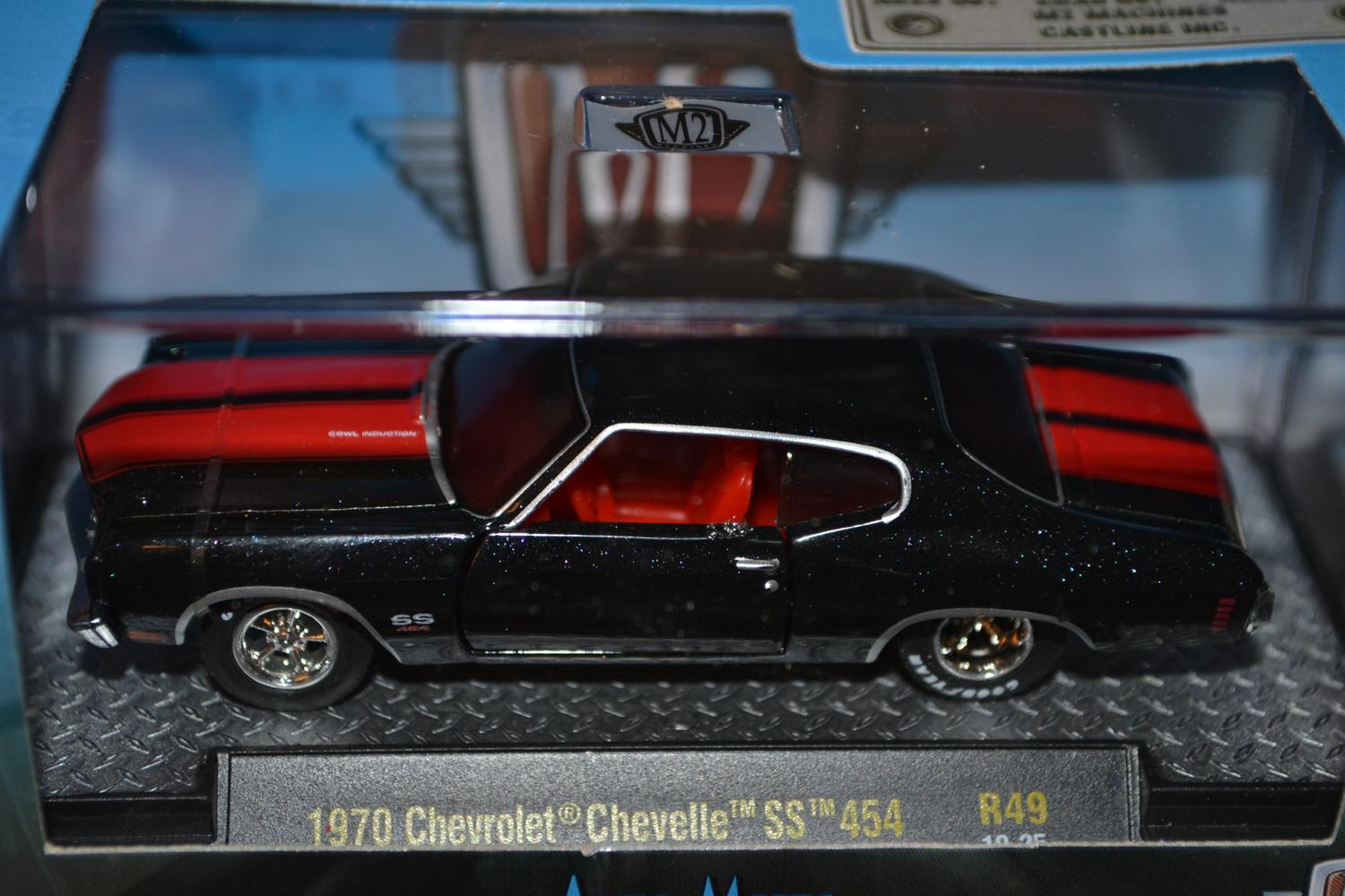1970 Chevrolet Chevelle SS 454 Svart/Röd 1:64 M2 (Auto-Meets 49) 8cm Ny