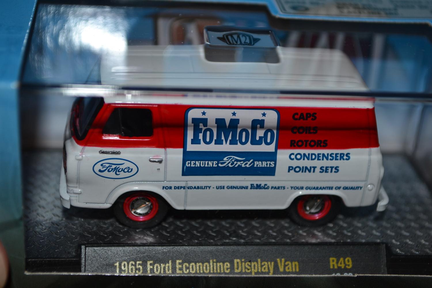1965 Ford Ecoline Display van Ford Repair 1:64 M2 (Auto-Meets 49) 8cm Ny