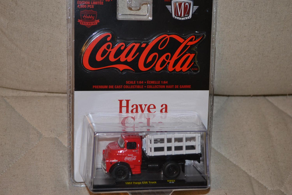 1957 Fargo COE Lastbil 1:64 M2 Coca Cola Premium Series 6-8cm Ny