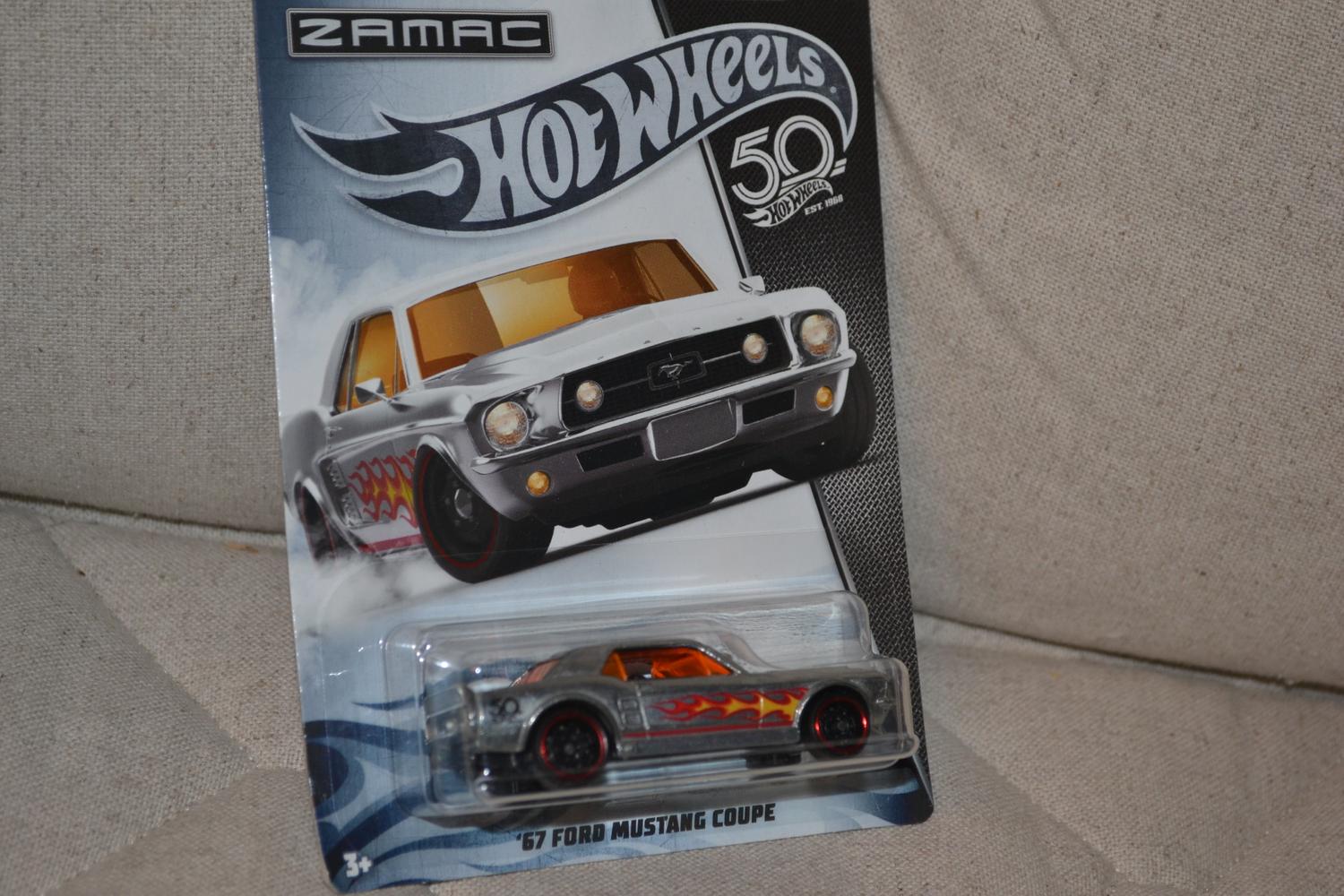 1967 Ford Mustang Coupe Silver 1:64 Hot Wheels (50år Jubileum) 7cm Ny