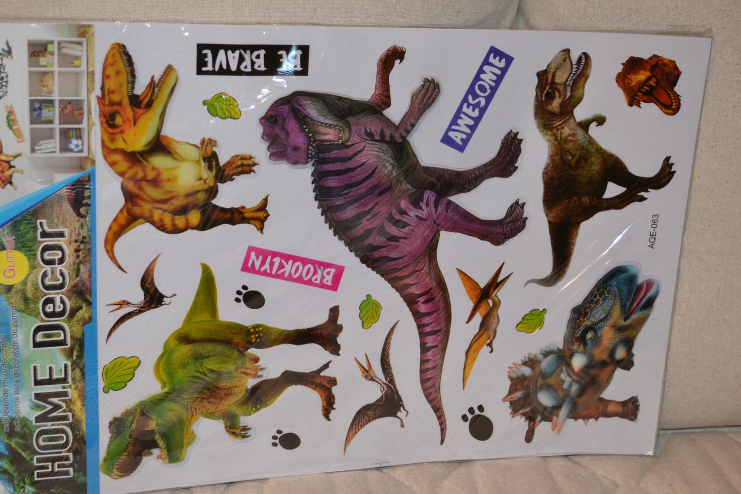 Dinosaurier Nr 3 Stora Klistermärken 2-28cm (3D Effekt) Ny