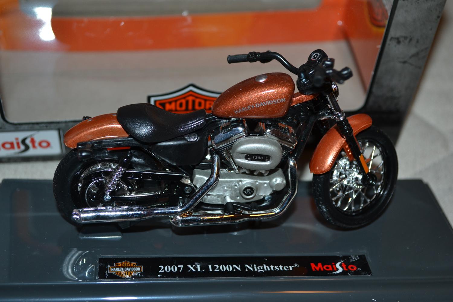 2007 XL 1200N Nightster Harley-Davidson 1:18 Maisto (Series 38) Ny