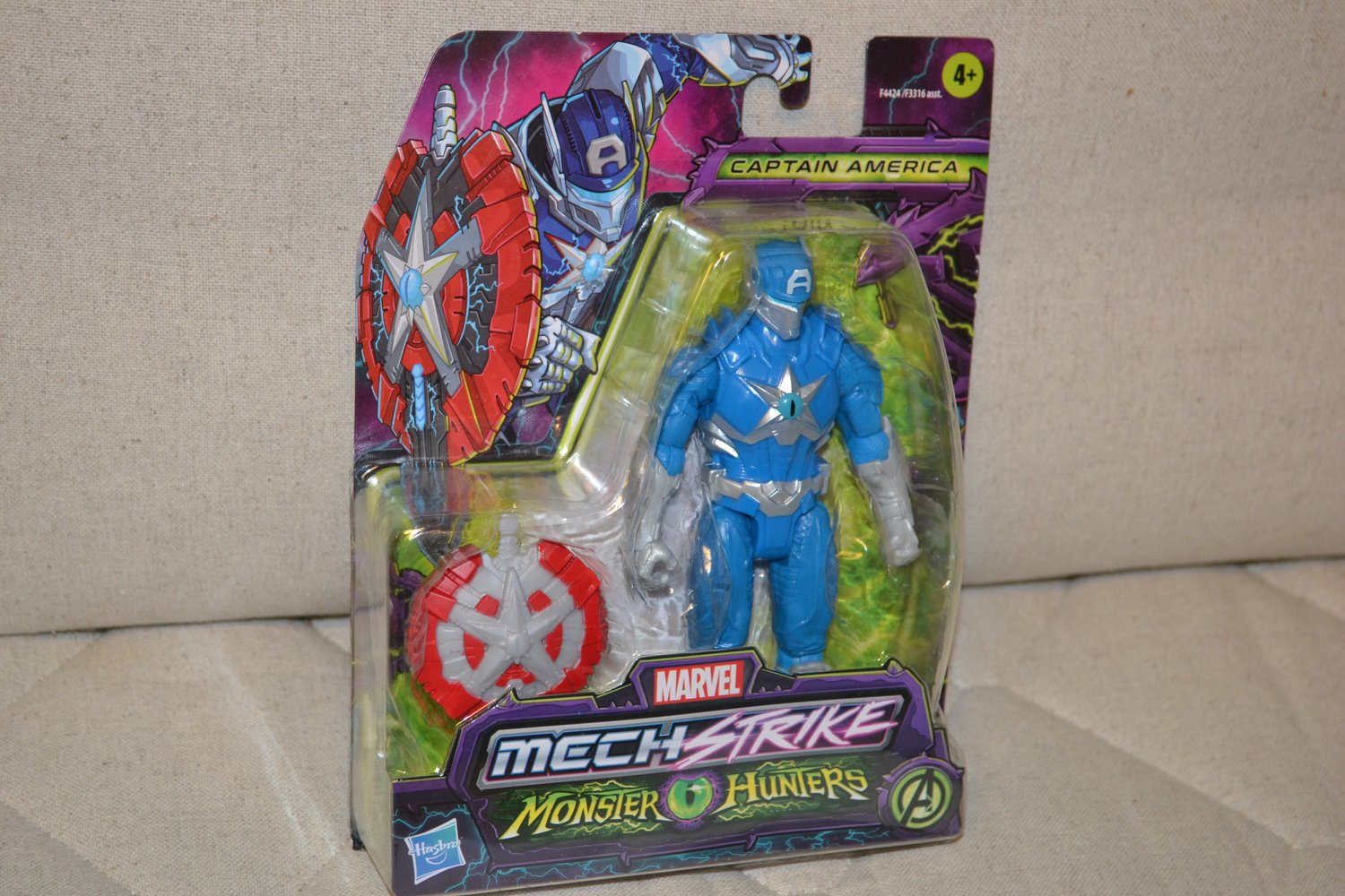 Captain America m. Sköld Marvel Figur 15cm Mechstrike Monster Hunters Hasbro Ny