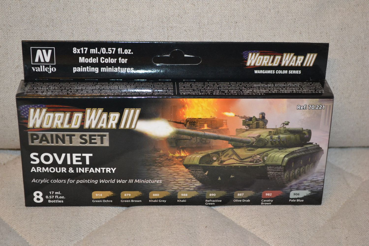 WW3 Sovjet Armor & Infantry 8st Färger Akryl Vallejo 17ml 70221 Ny