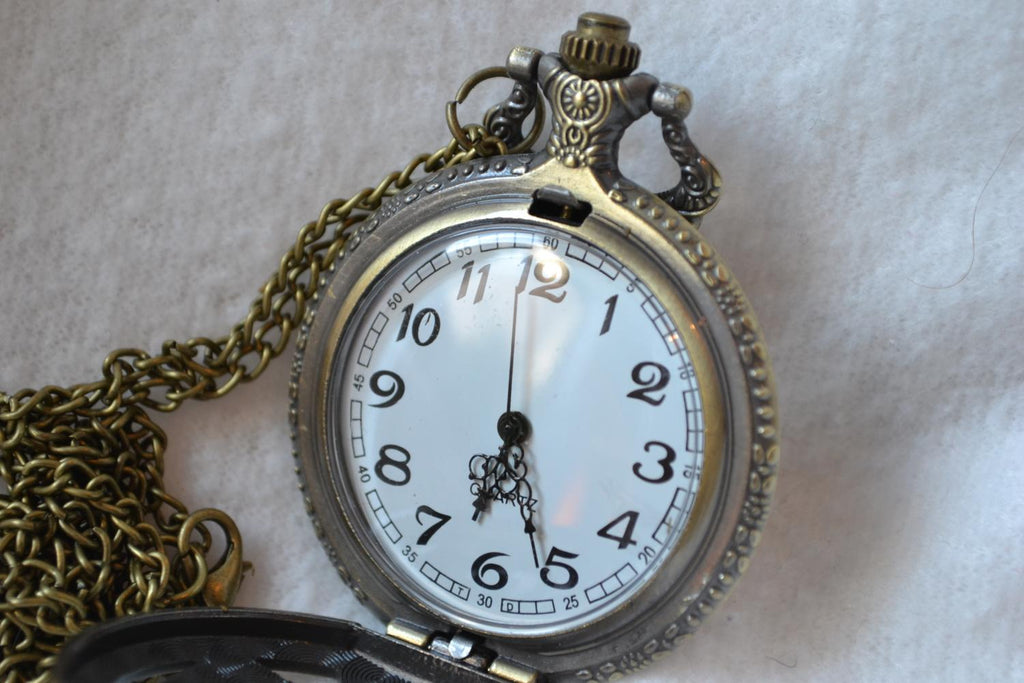 Indianhövding som Ser åt Sidan Färg Fickur (Quartz) Halsband Ny