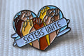 Sisters Unite m. Emalj Brosch Pin 3cm Ny