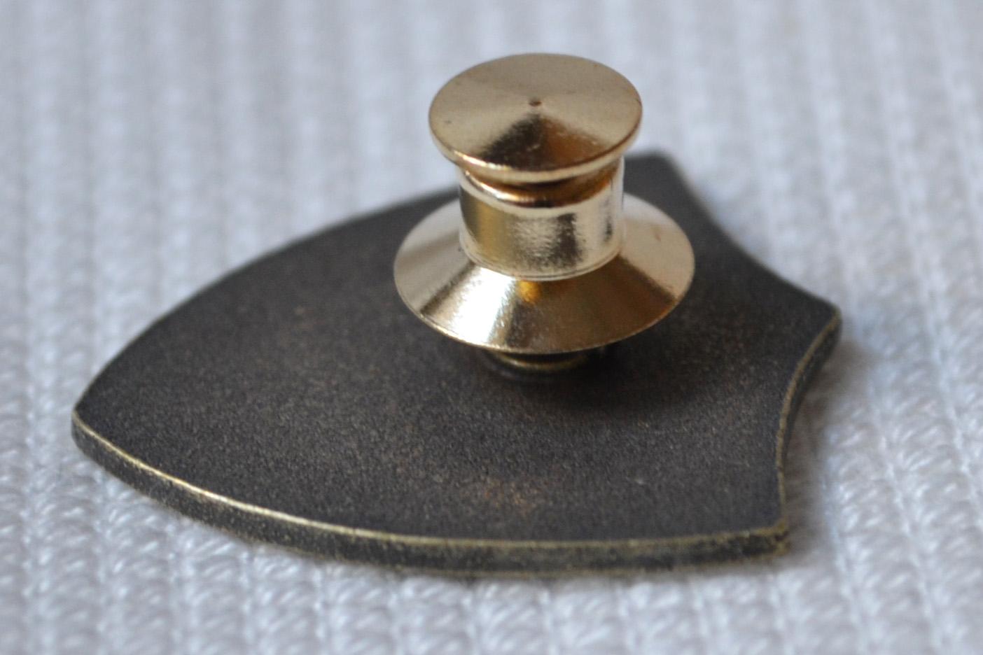 CCCP Sköld Sovjet Röd Guldplätering m. Emalj Brosch Pin 2,5*2cm Ny