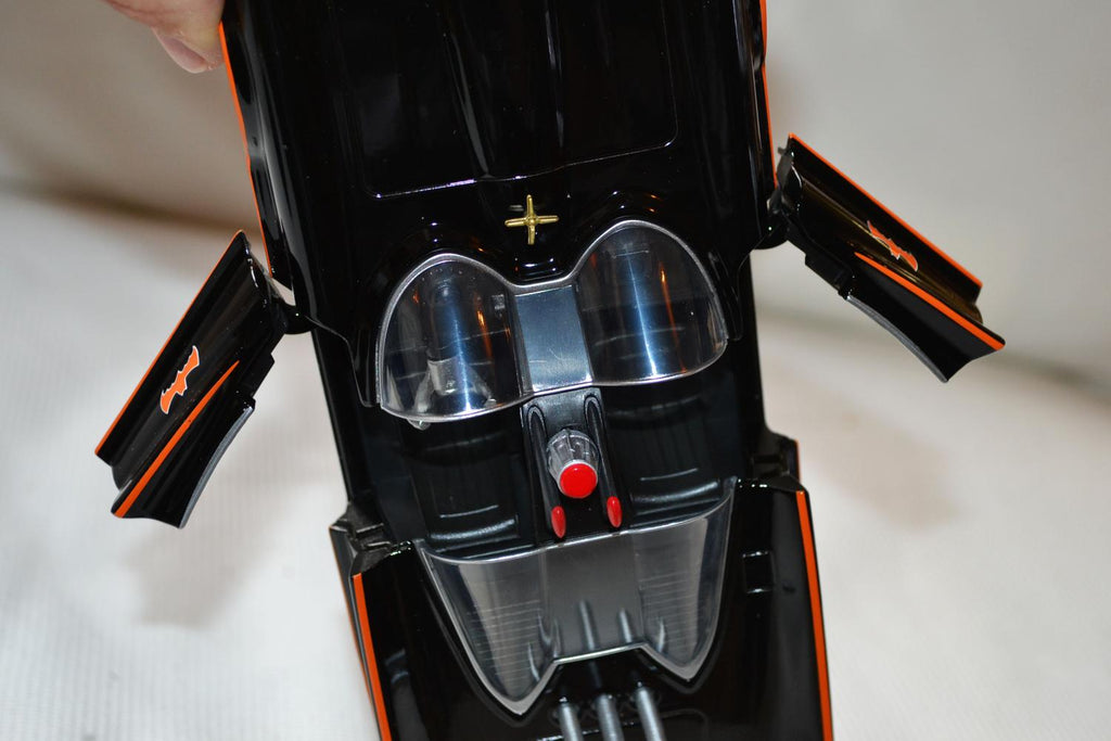 Batmobile 1966 Batman Klassisk 1:24 Jada 22cm Ny