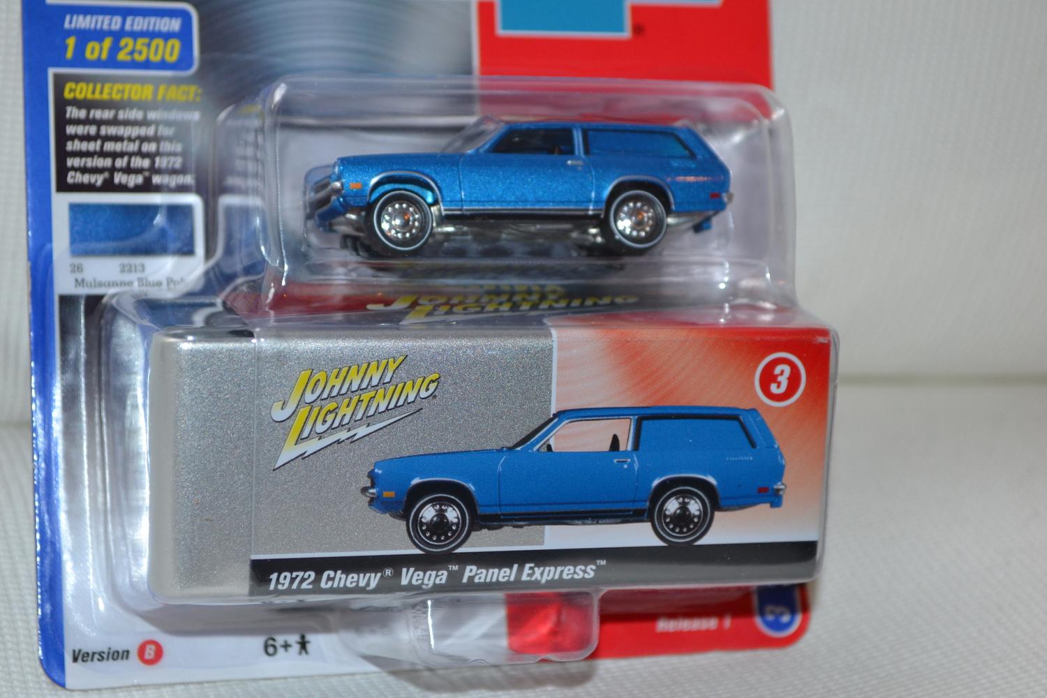 1972 Chevy Vega Panel Express Blå 1:64 Johnny Lightning (M. Plåtlåda) 7,5cm Ny