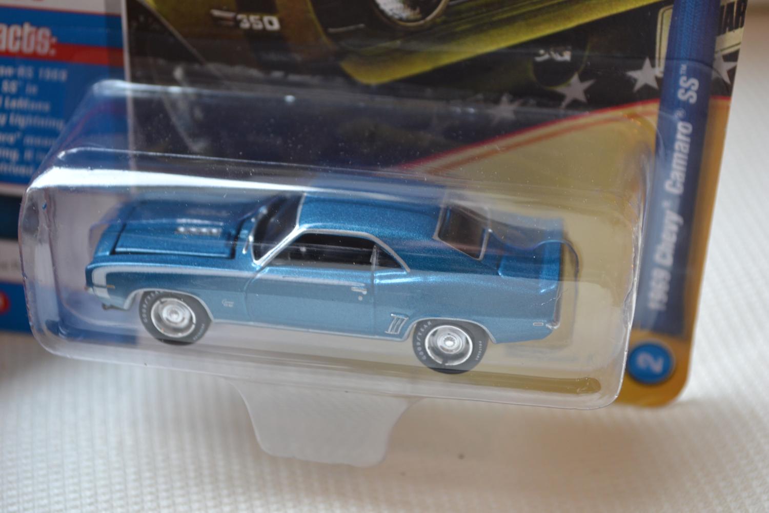 1969 Chevy Camaro SS Blå 1:64 Johnny Lightning (Muscle Cars 19A USA) 7-8cm Ny