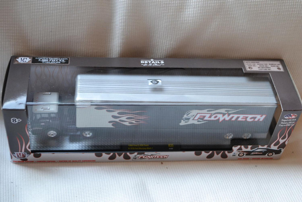 1966 Ford C-950 1970 Mustang Lastbil 1:64 M2 Machines (Haulers 35) 22-25cm Ny