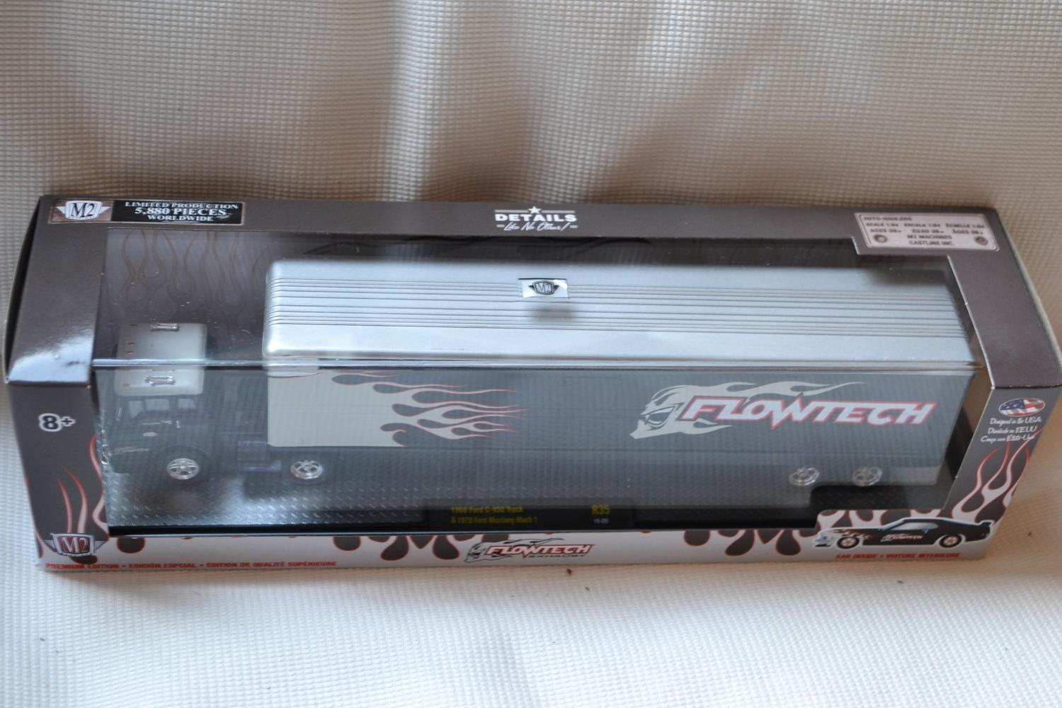 1966 Ford C-950 1970 Mustang Lastbil 1:64 M2 Machines (Haulers 35) 22-25cm Ny