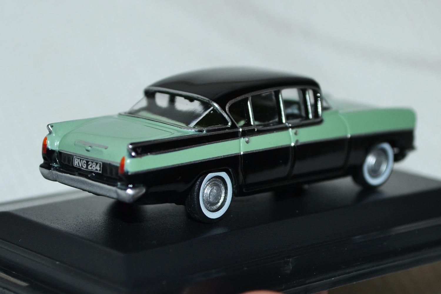 Vauxhall Cresta Versailles Turkos/Svart 1:76 Oxford 6cm Ny