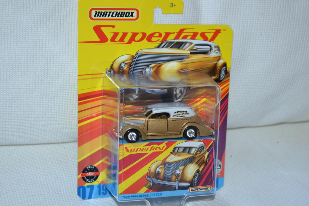1936 Ford Sedan Custom Guld 1:64 Matchbox Superfast 7cm Ny