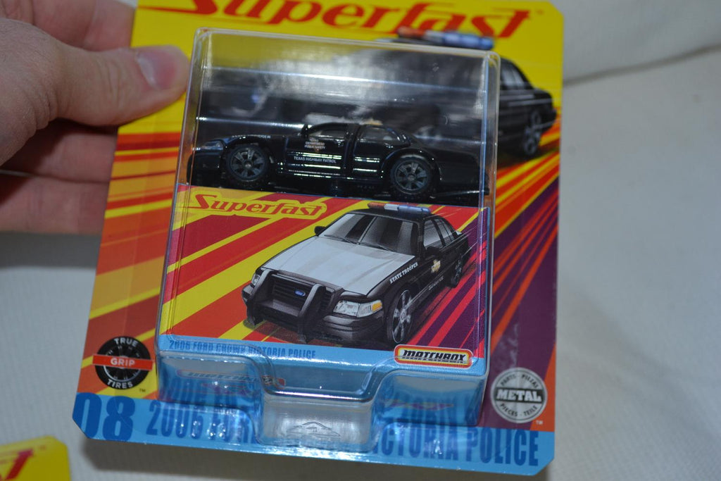 2006 Ford Crown Victoria USA Polis Svart 1:64 Matchbox Superfast 7cm Ny