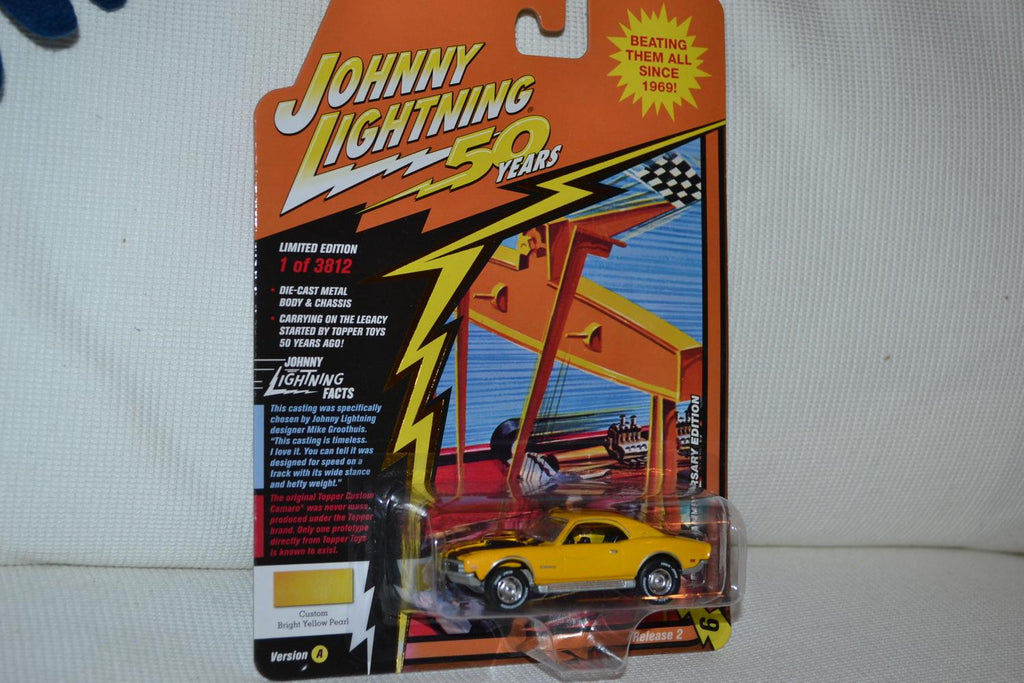 Custom Camaro Gul Chevrolet 1:64 Johnny Lighning (50th Anniversary 20A) 8cm Ny