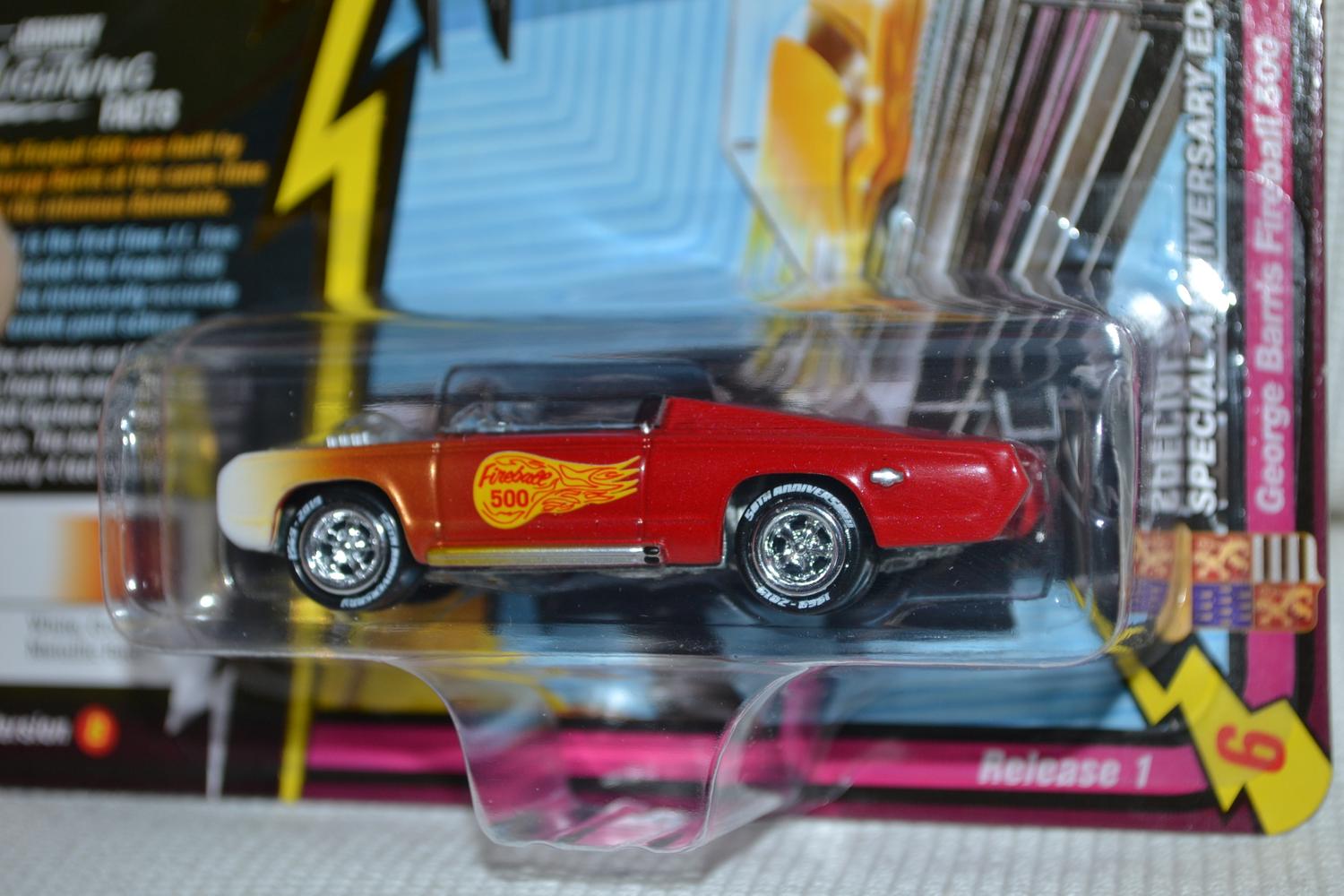 George Barris Fireball 500 1:64 Johnny Lightning (50th Anniversary 18B) 8cm Ny