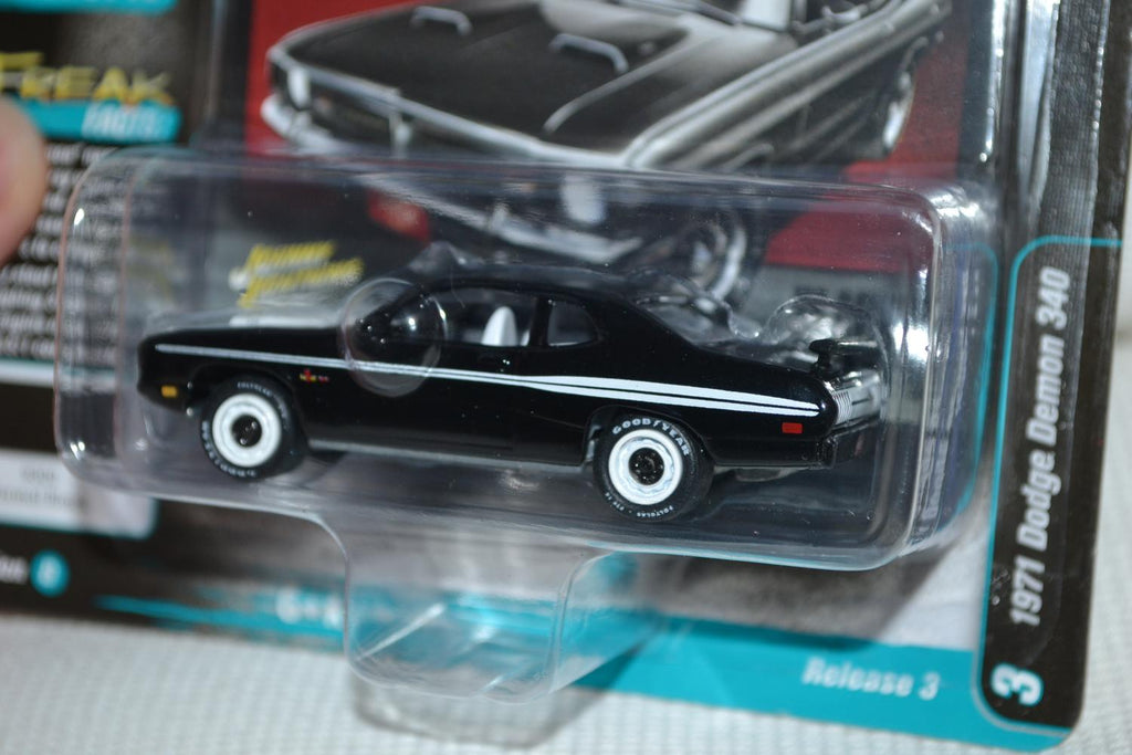 1971 Dodge Demon 340 Svart 1:64 Johnny Lightning (Street Freaks 14B) 8cm Ny