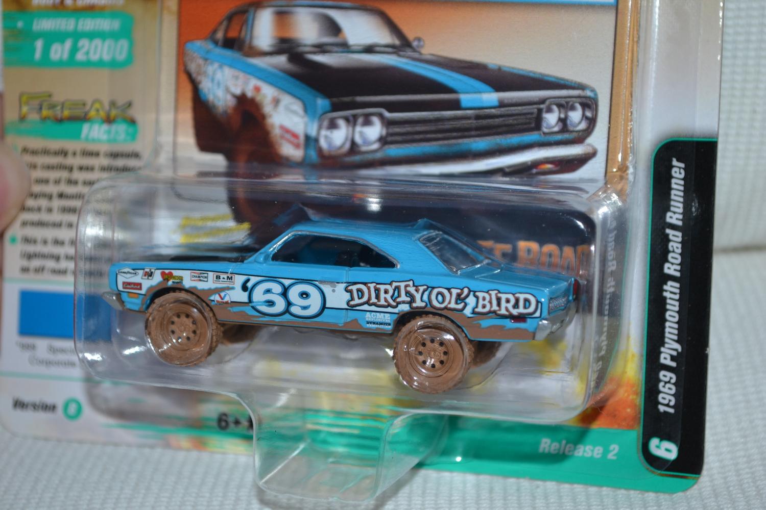 1969 Plymouth Road Runner Offroad 1:64 Johnny Lightning Street Freaks 16B 8cm Ny