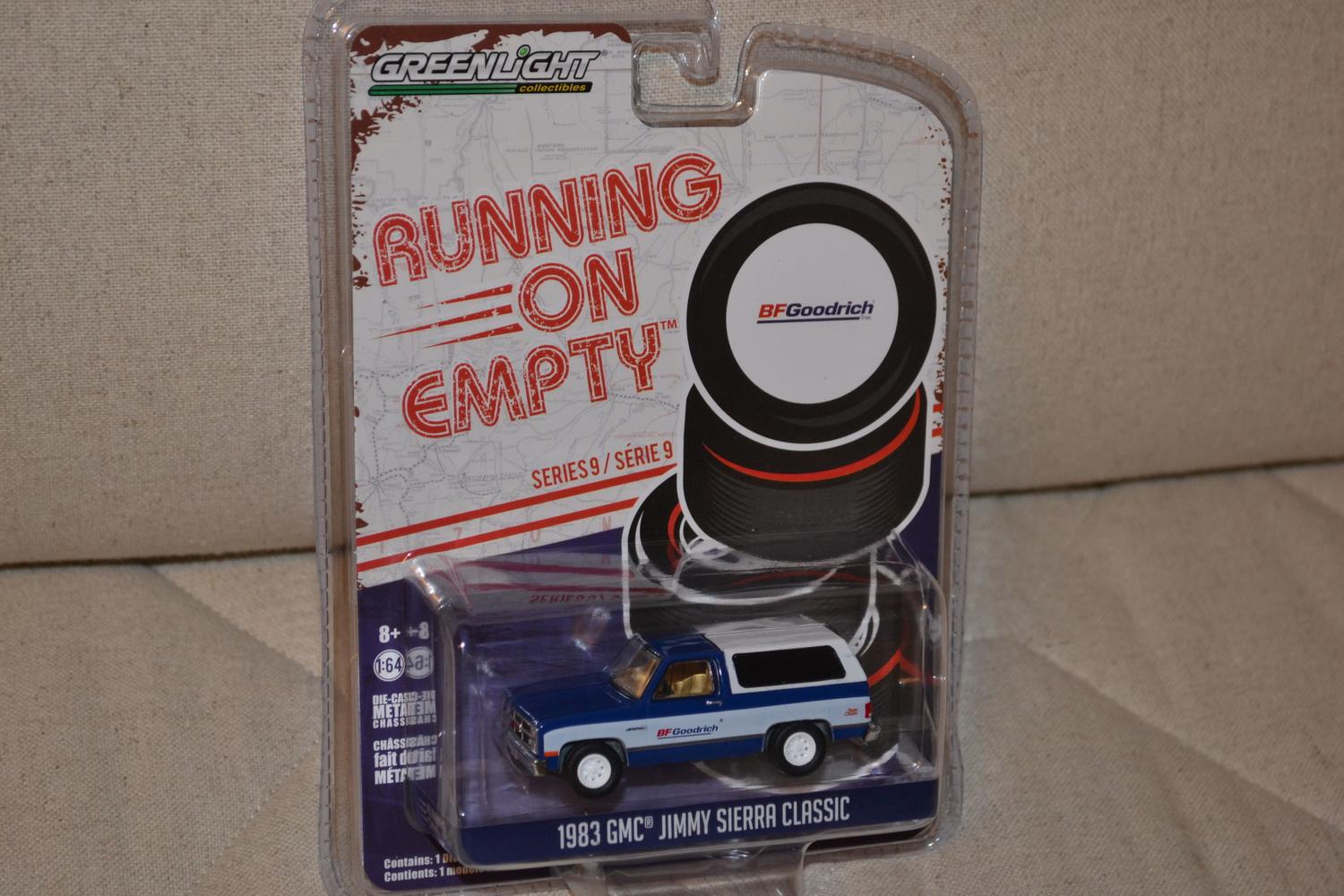 1983 GMC Jimmy Sierra Classic 1:64 Greenlight (Running on empty 9) 7-8cm Ny