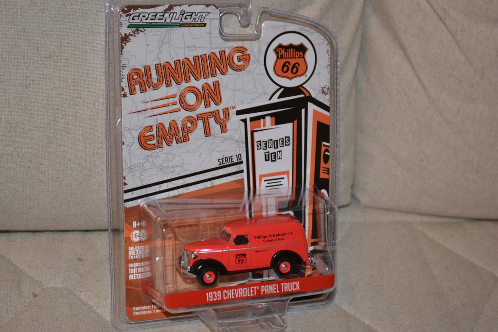 1939 Chevrolet Panel Truck 1:64 Greenlight (Running on empty 10) 7-8cm Ny