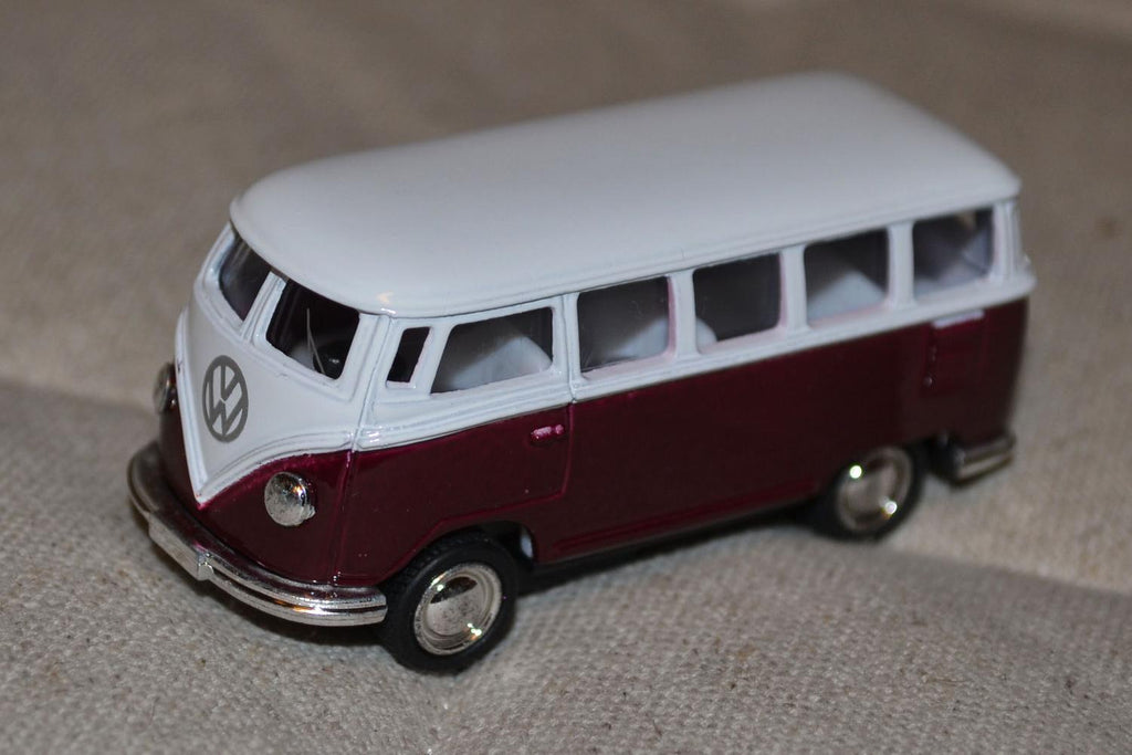 Brun Volkswagen Samba Buss 1962 VW Folkvagn 1:64 Kinsmart 6,5cm Ny
