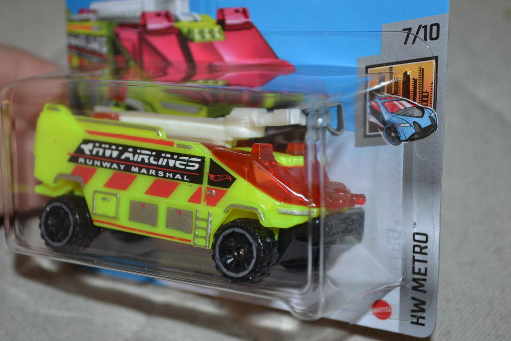Runway Res-Q Räddningsbil 1:64 Hot Wheels (2020-2) 7cm Ny