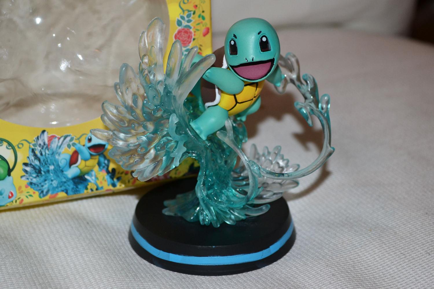 Bulbasaur m. Aura Effekt Vatten Pokémon 12cm Japan Förpackning Ny