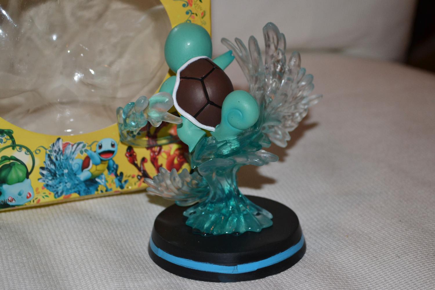 Bulbasaur m. Aura Effekt Vatten Pokémon 12cm Japan Förpackning Ny