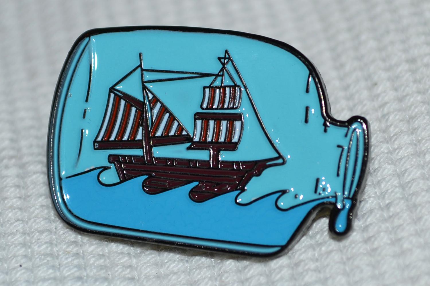 Flaskskepp m. Emalj Brosch Pin 3cm Ny