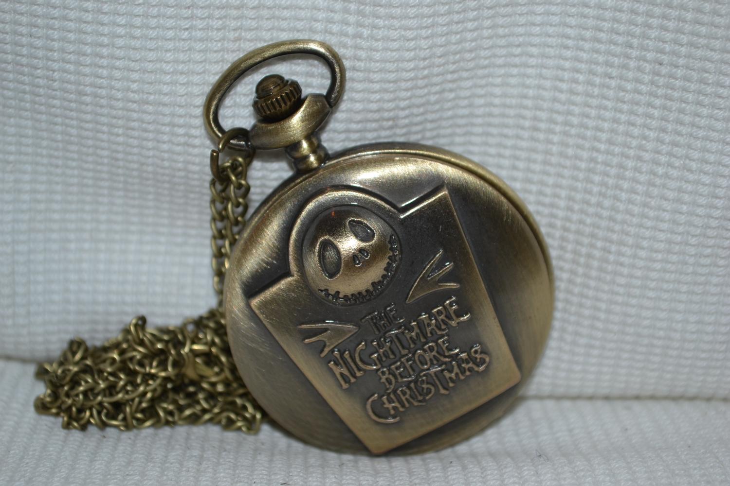 Nightmare Before Christmas Logo Fickur (Quartz) Brons Halsband Ny