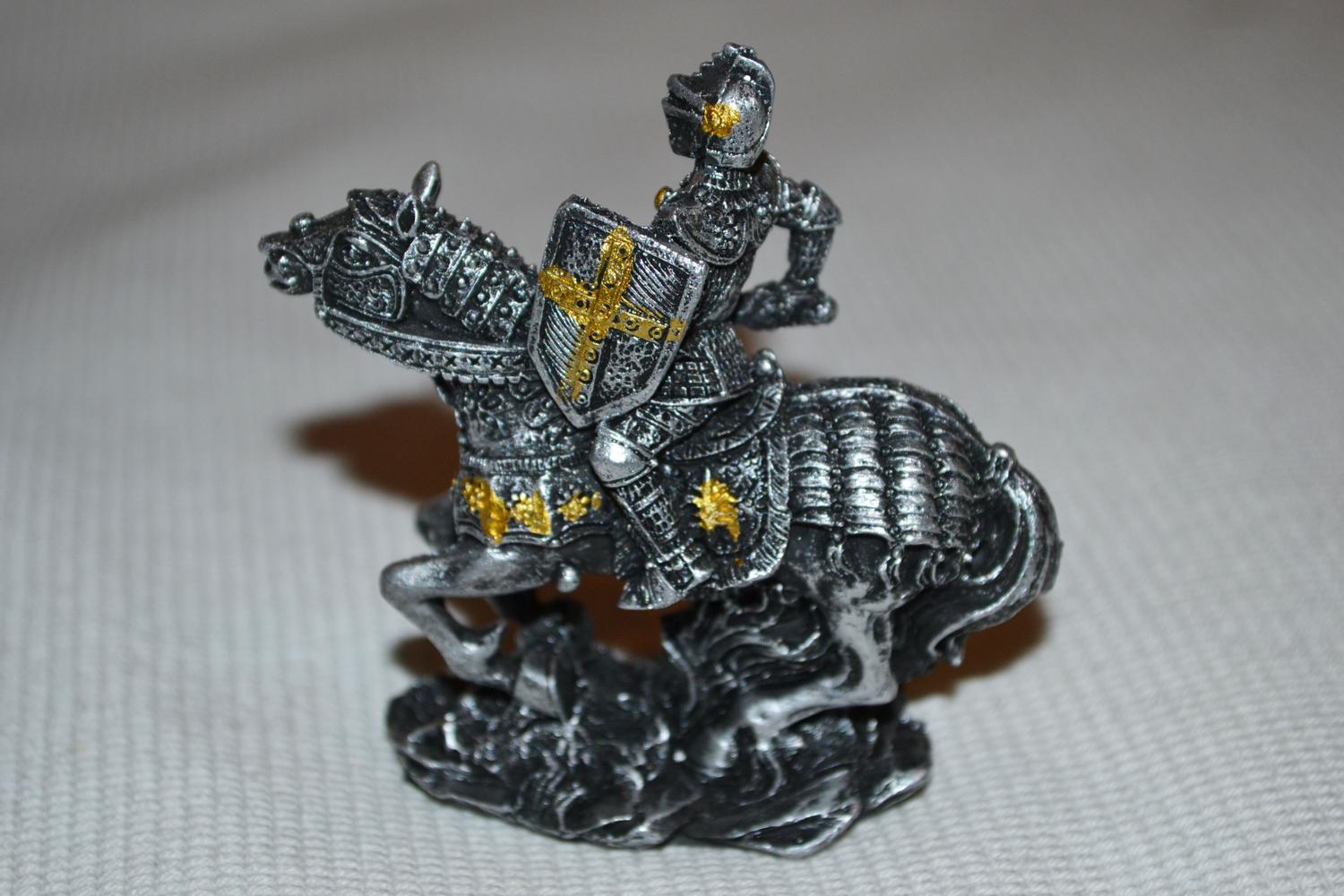 Riddare på Häst Figur #3 Medeltid Silver/Svart Puckator 7cm Ny