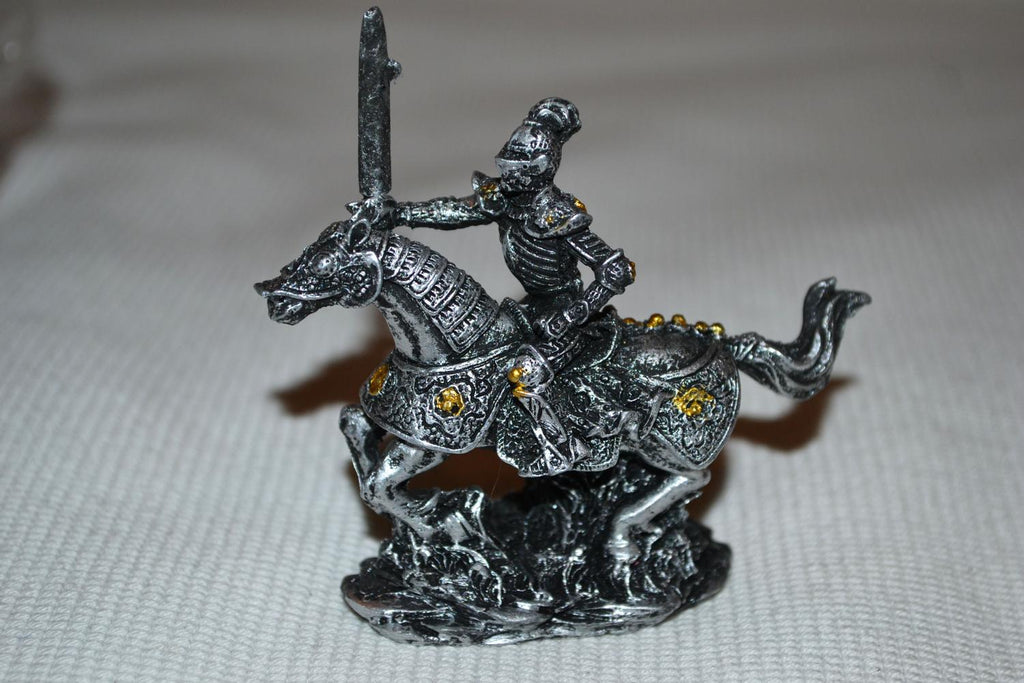 Riddare på Häst Figur #7 Medeltid Silver/Svart Puckator 7cm Ny