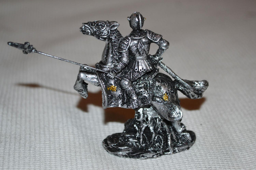 Riddare på Häst Spjut Stegrande Figur #9 Medeltid Silver/Svart Puckator 7cm Ny