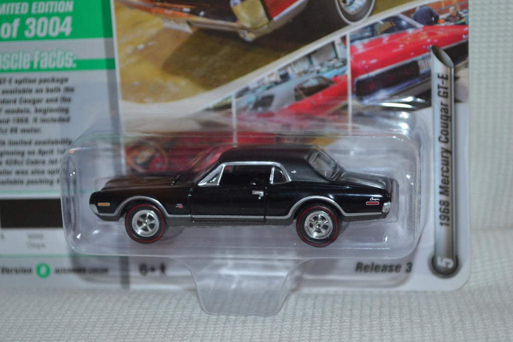 1968 Mercury Cougar GT-E Svart 1:64 Johnny Lightning (Muscle 21B-2) 8cm Ny