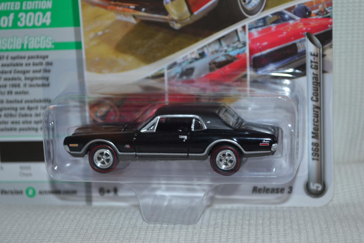1968 Mercury Cougar GT-E Svart 1:64 Johnny Lightning (Muscle 21B-2) 8cm Ny