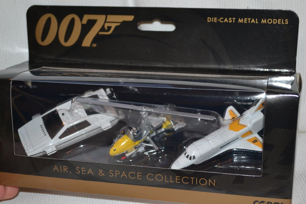 3st Fordon James Bond (Rymdskepp, Helikopter, Ubåtsbil) 1:64 Corgi 11cm Ny