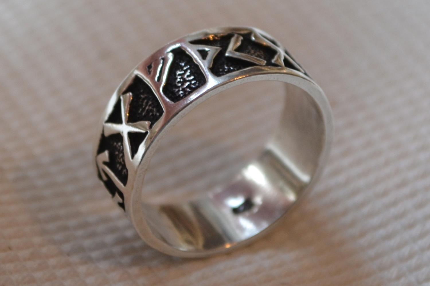 Viking Ring Runor Futhark Silver 925 (Strl 20) Ny