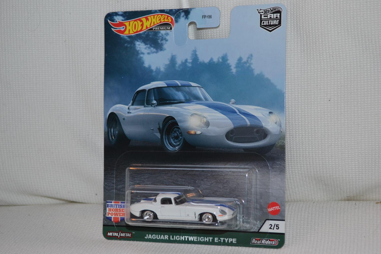 Jaguar Lightweight E-Type Vit 1:64 Hot Wheels PREMIUM (British Auto Mix) 7cm Ny