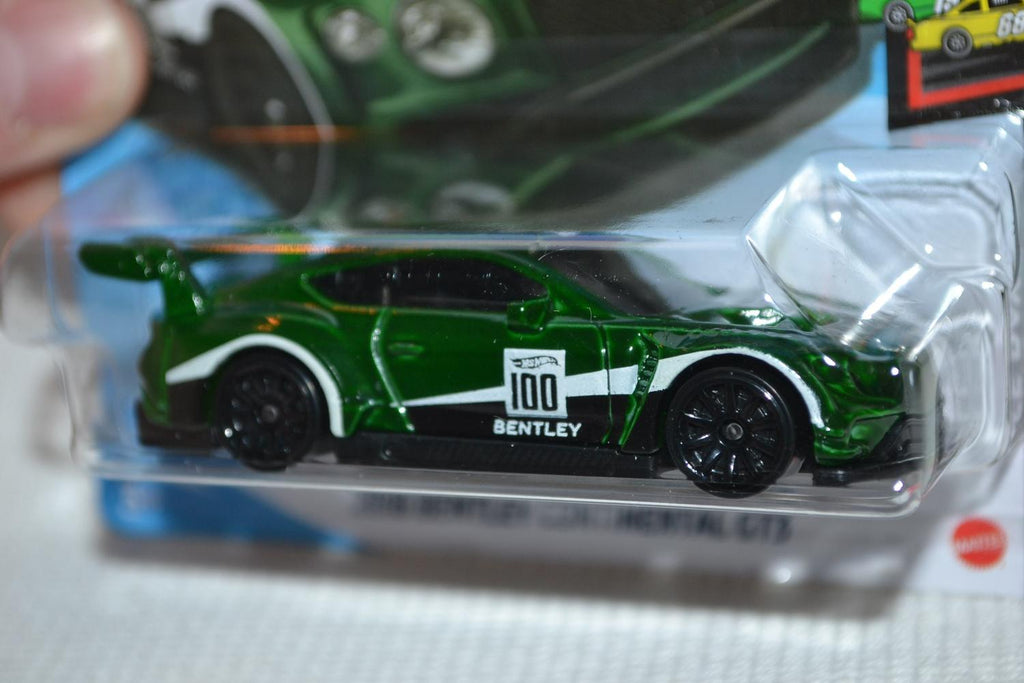 2018 Bentley Continental GT3 Grön 1:64 Hot Wheels 2021 7cm Ny