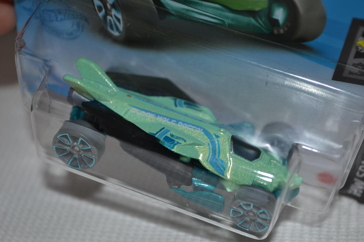 Airuption Turkos Rymdfarkost 1:64 Hot Wheels 2021 7cm Ny