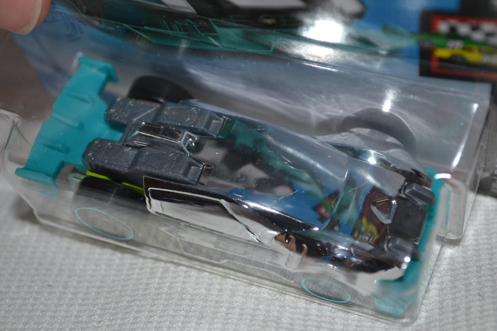 DAVancenator Metall Racing 1:64 Hot Wheels 2021 7cm Ny