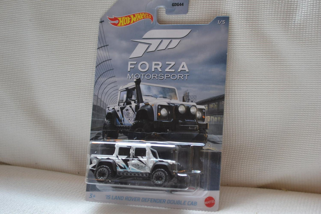 2015 Land Rover Defender Double 1:64 Hot Wheels (Forza Motorsport XBOX) 7cm Ny